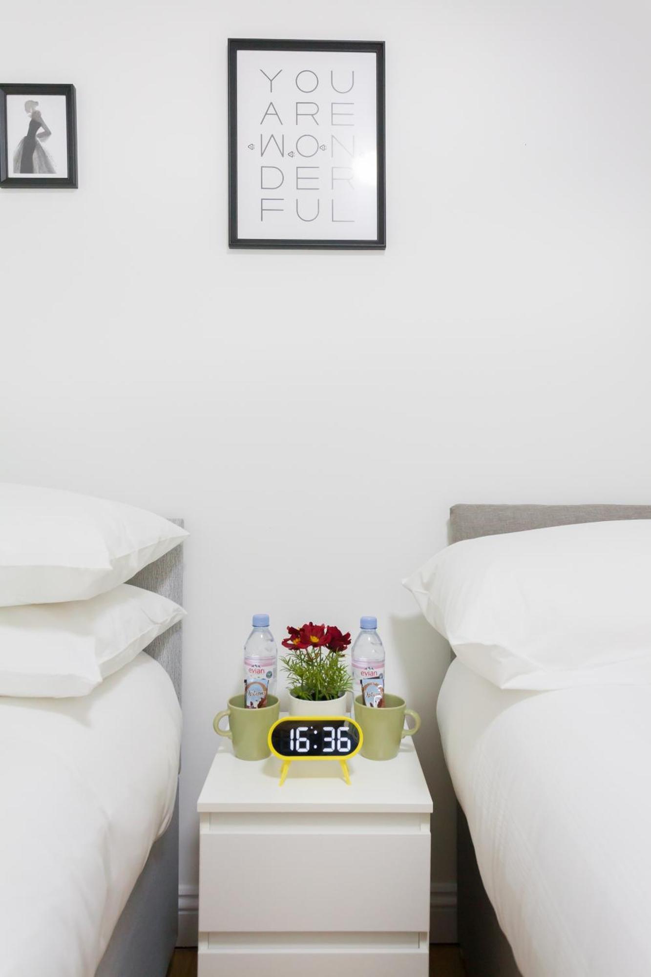 Euston Budget And Bed & Breakfast *